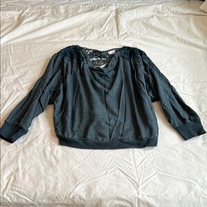 Lace Back Detail 3/4 Batwing light weight sweater